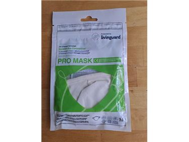 Abbildung: 2 x livinguard Pro Mask (neu, Gr. M, weiß/ dkl-blau)