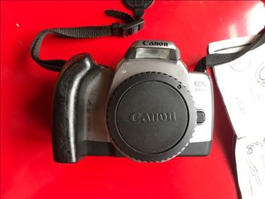 Abbildung: Canon EOS 3000 V analoge Spiegelreflexkamera, nur Corpus + 1