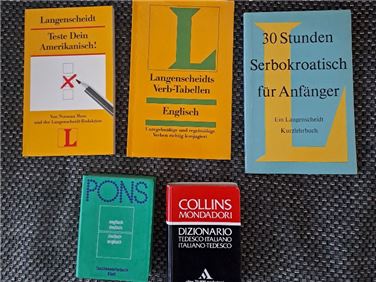 Abbildung: Langenscheidt, Pons  -  5 Lehr-/ Wörterbücher